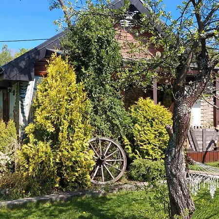 Mini Powozownia - Azyl Tylko Dla Doroslych Lodge *